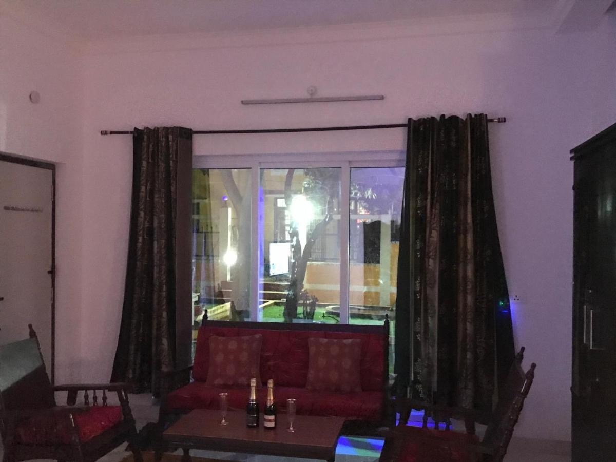 פונדיצ'רי Chan Maison @ Lakshmi Gardens מראה חיצוני תמונה